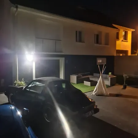 Dans Un Village Vigneron